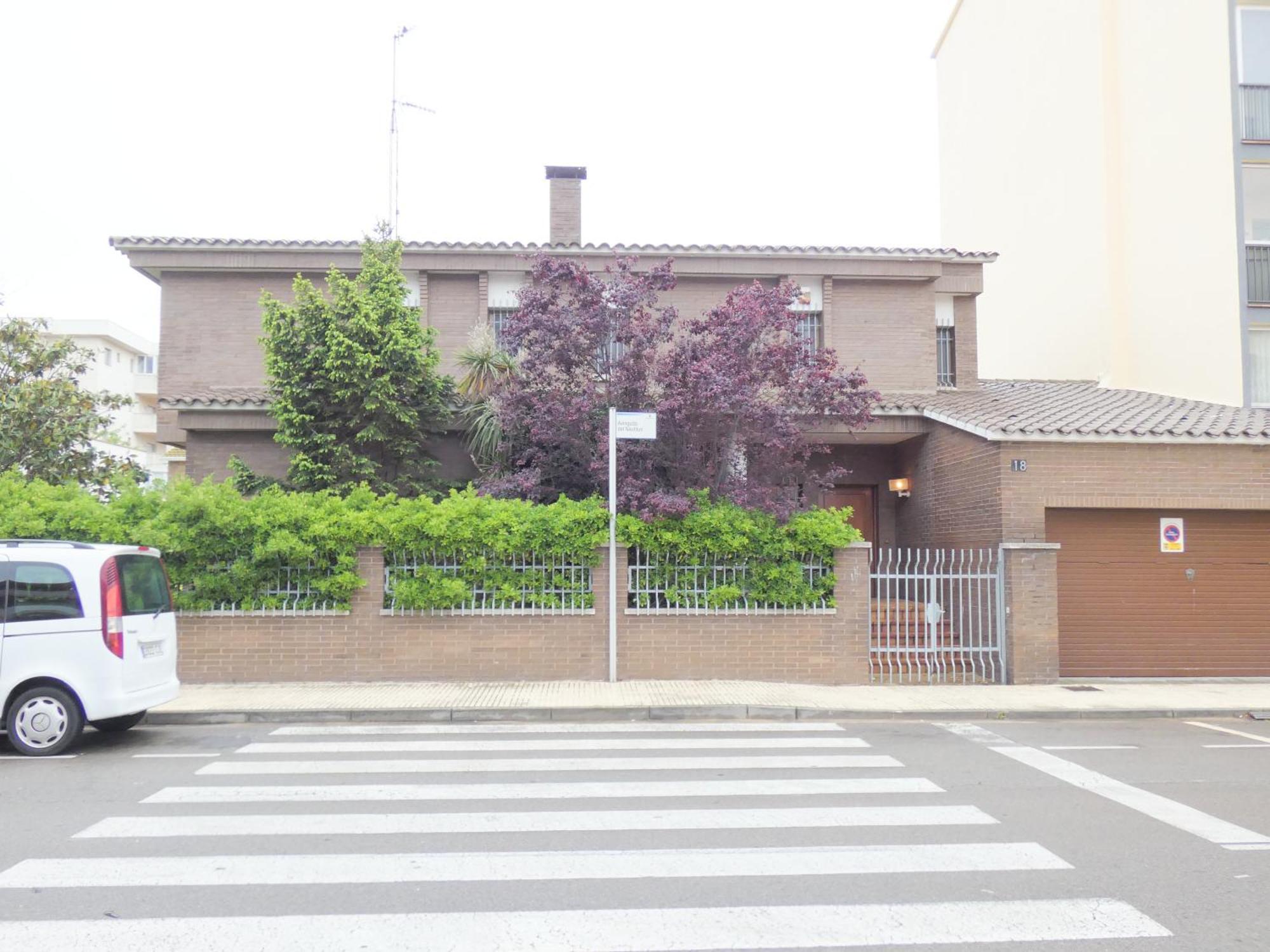 Casa Llevant Villa *